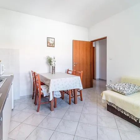 Apartment Paradise Podstrana