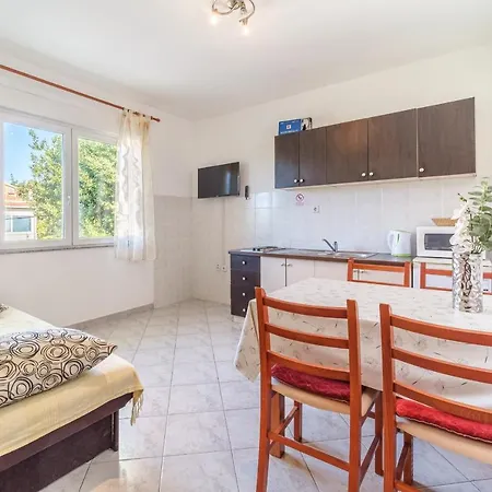 Paradise Apartment