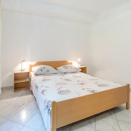 Paradise Apartment