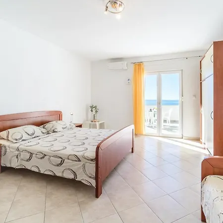 Apartment Paradise Podstrana